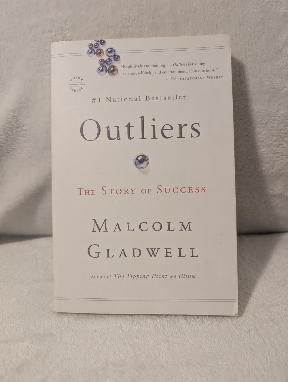 Outliers by Malcolm Gladwell Paperback Book